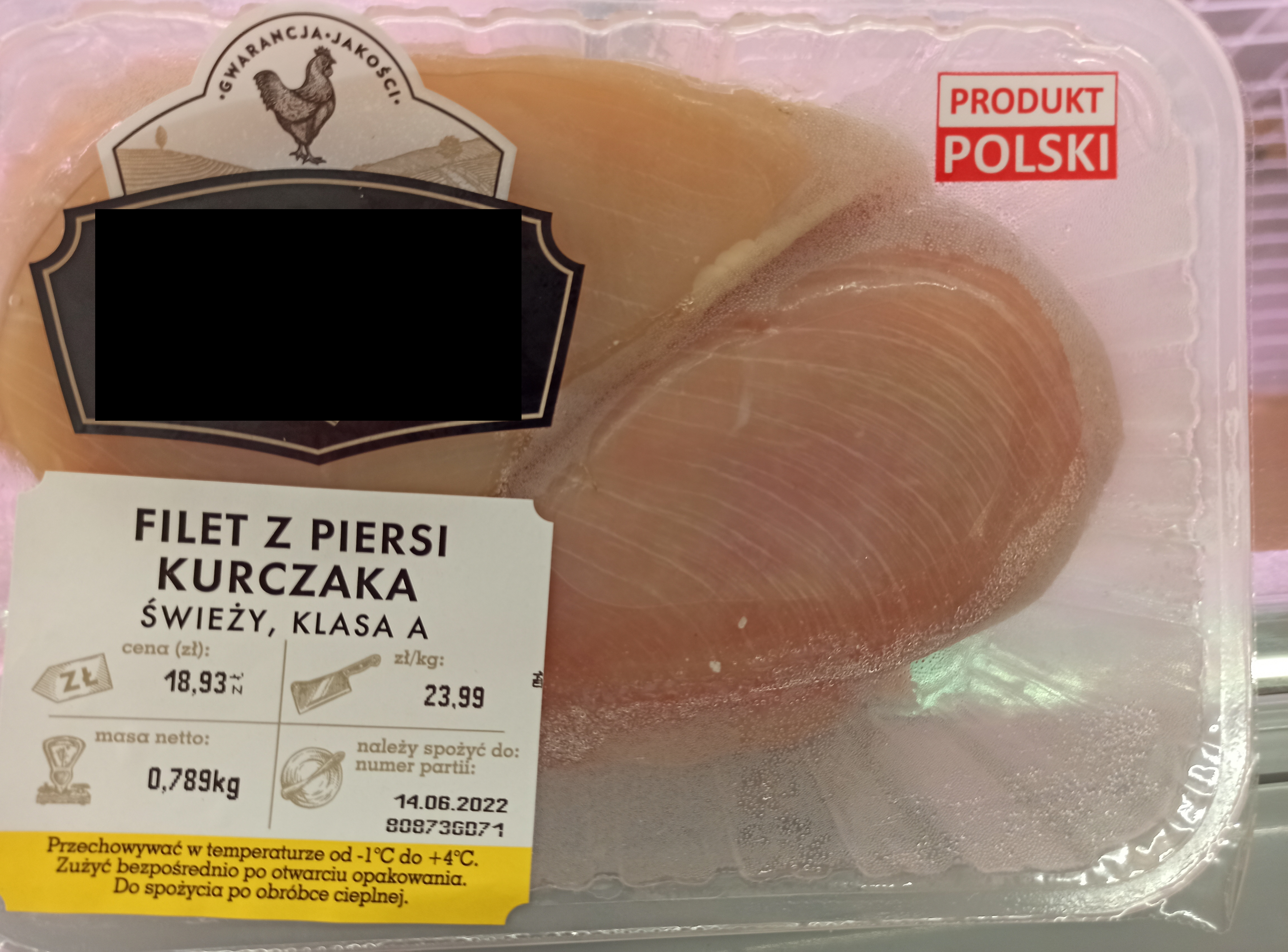 Boală regăsită în 99% dintre fileurile de pui din supermarketurile poloneze